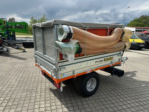 Sonstige Foresteel Laubsaugwagen FT-1600