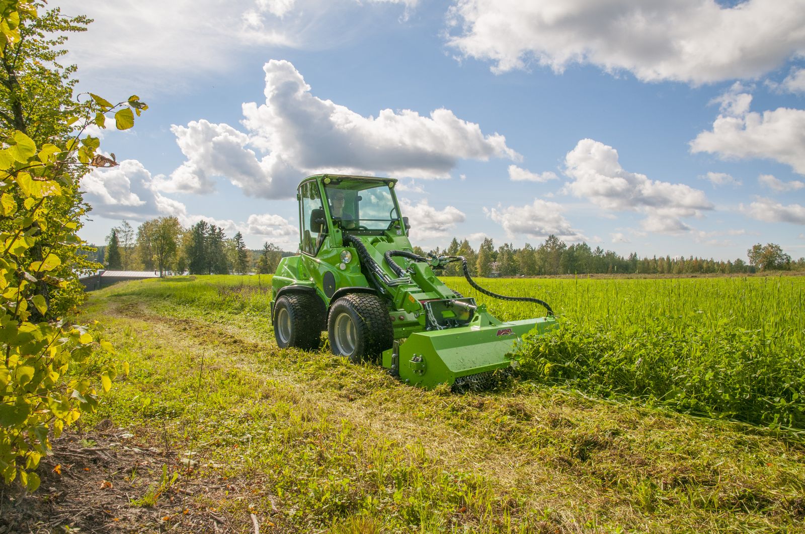 Avant Anbaugerät Schlegelmulcher 3