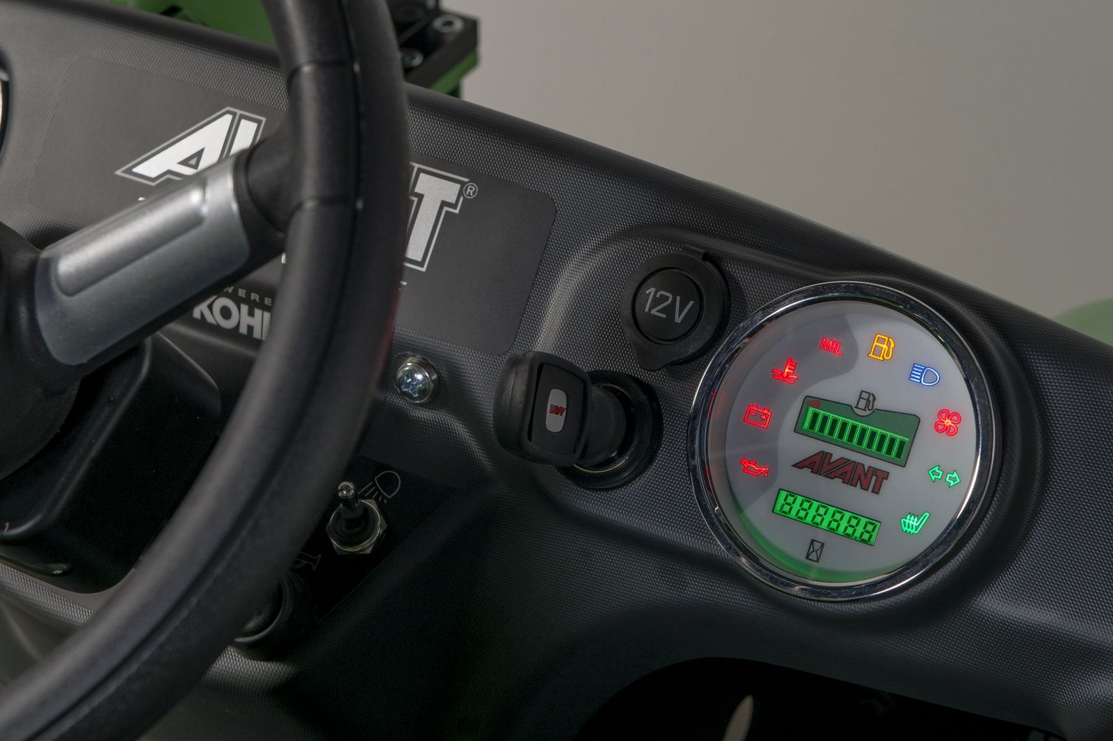 Avant Avant 225 mit Beheizter Kabine - AKTION 3