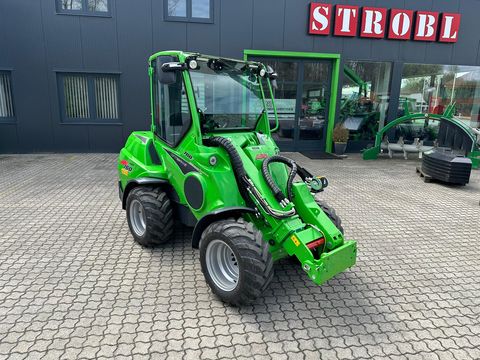 Avant Avant 760i Multifunktionslader mit GT Kabine