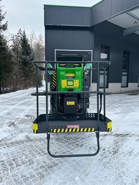 Leguan Lifts Leguan Lifts Leguan 190 – VORFÜHRMASCHINE