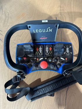 Leguan Lifts Leguan Lifts Leguan 190 – VORFÜHRMASCHINE