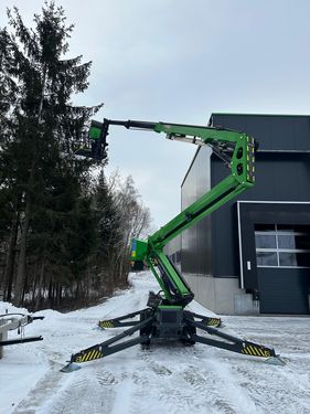 Leguan Lifts Leguan Lifts Leguan 190 – VORFÜHRMASCHINE