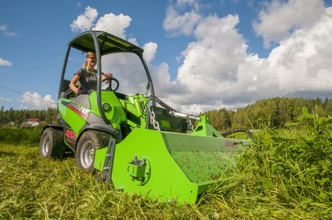 Avant Avant 225 mit Beheizter Kabine - AKTION