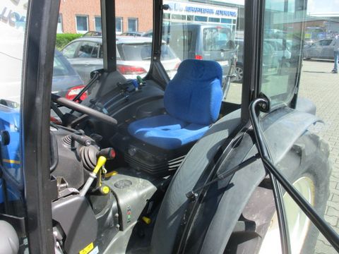 New Holland T3030