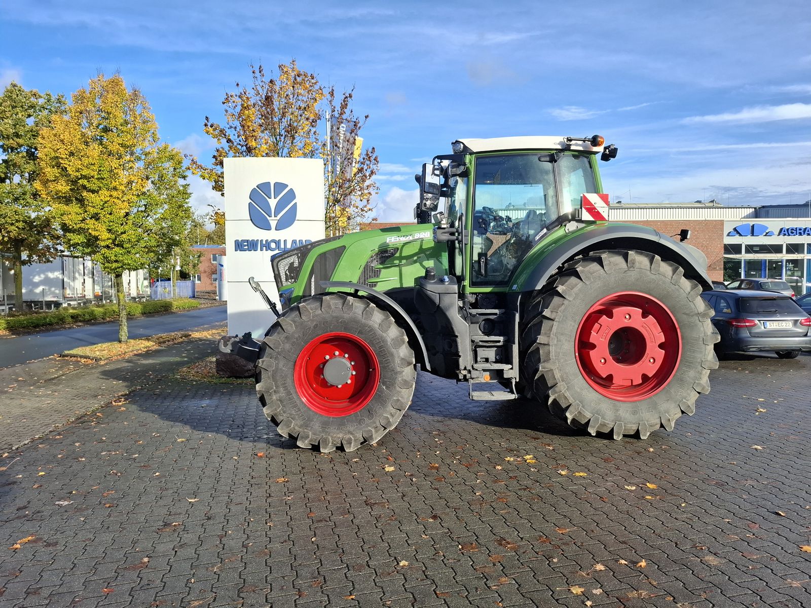 Fendt 828 Vario Profi 1