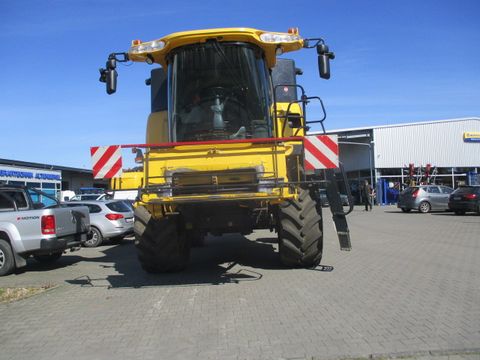 New Holland CX 740