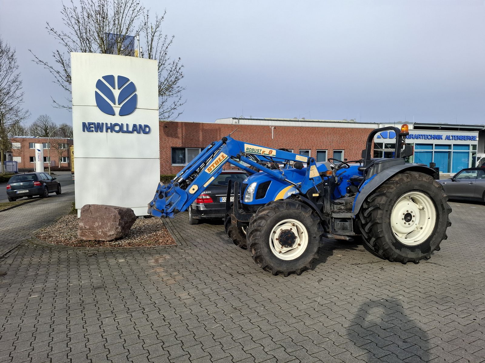 New Holland TN70 DA niedrige Bauhöhe 2