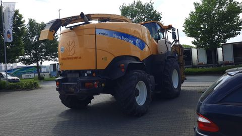 New Holland FR9060 / Feldhäcksler FR 9060