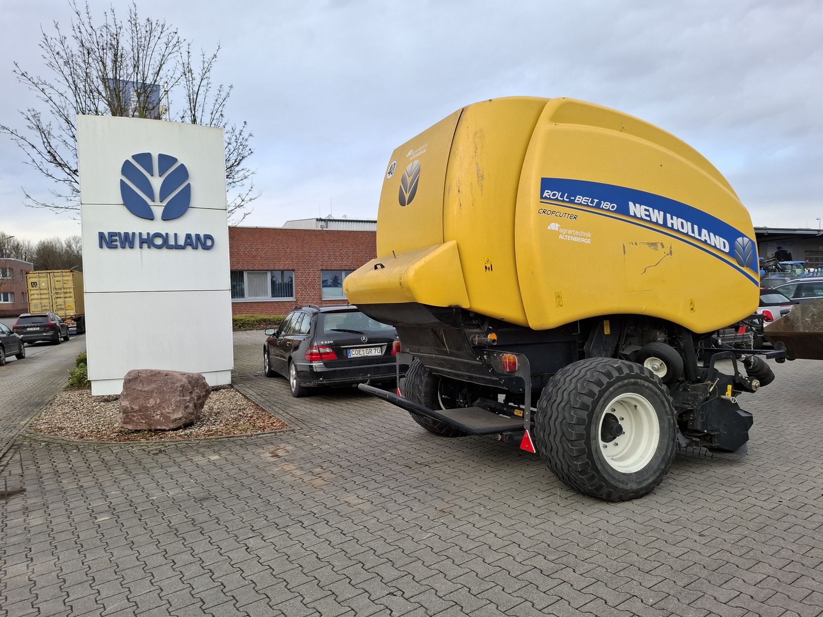 New Holland RB 180 / RB180 2