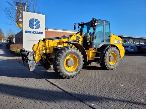 JCB TM 420 Teleskopradlader 