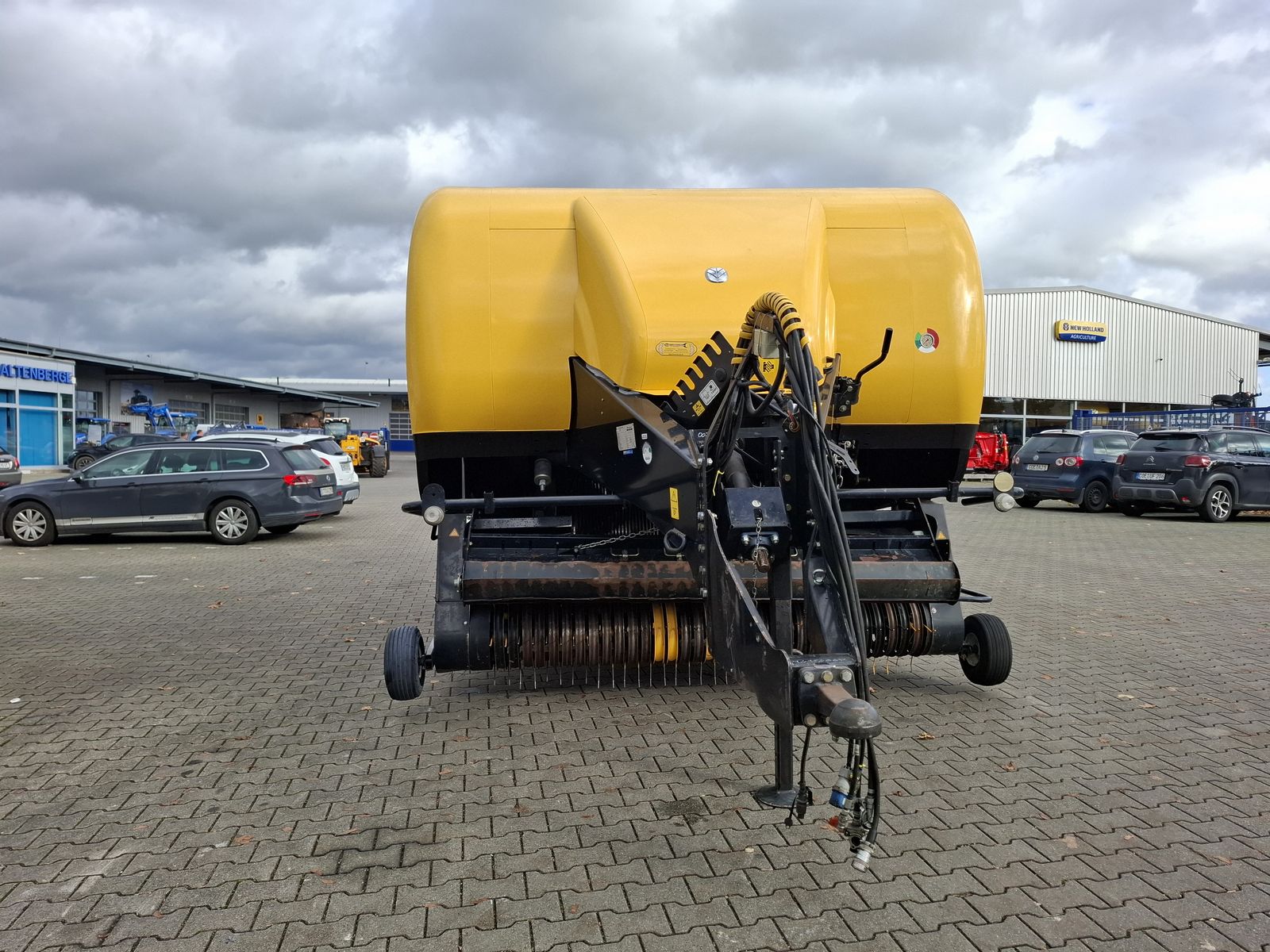New Holland BB 9070 3