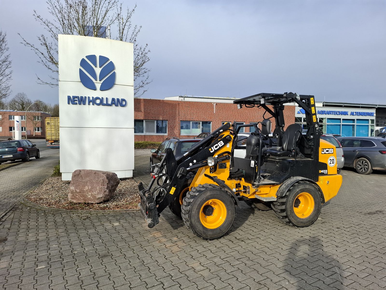 JCB 403 Plus mit Schutzdach  2