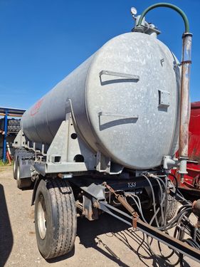 Fliegl Zubringer mit Krone Fahrgestell