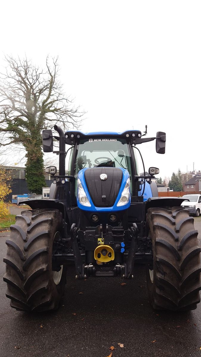 New Holland T7.270 AutoCommand 2