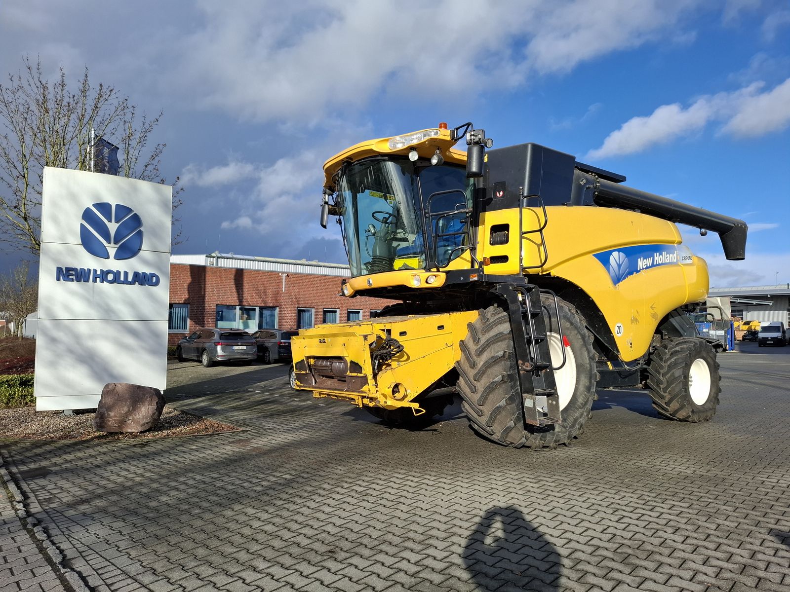 New Holland CR 9060 / CR9060 2