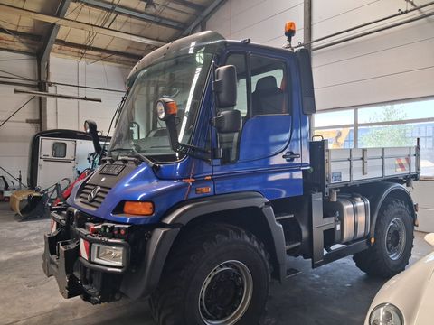 Mercedes Unimog U400