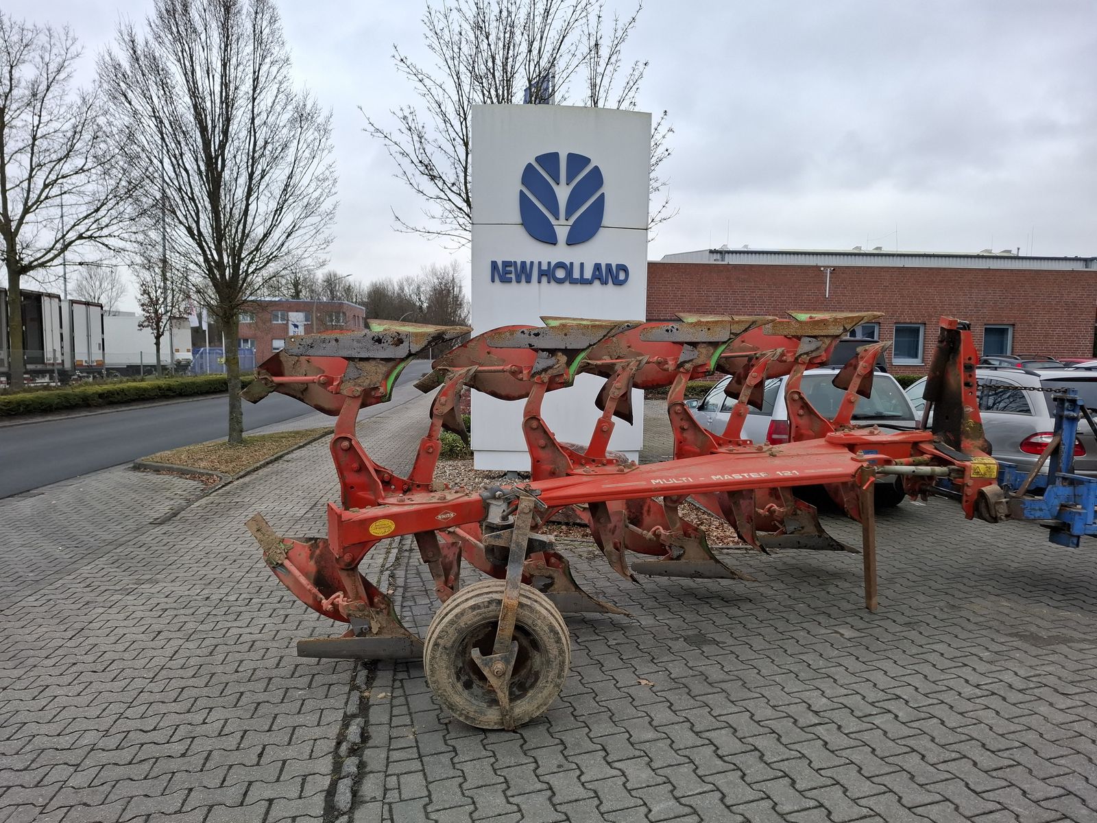 Kuhn Multimaster 121  2