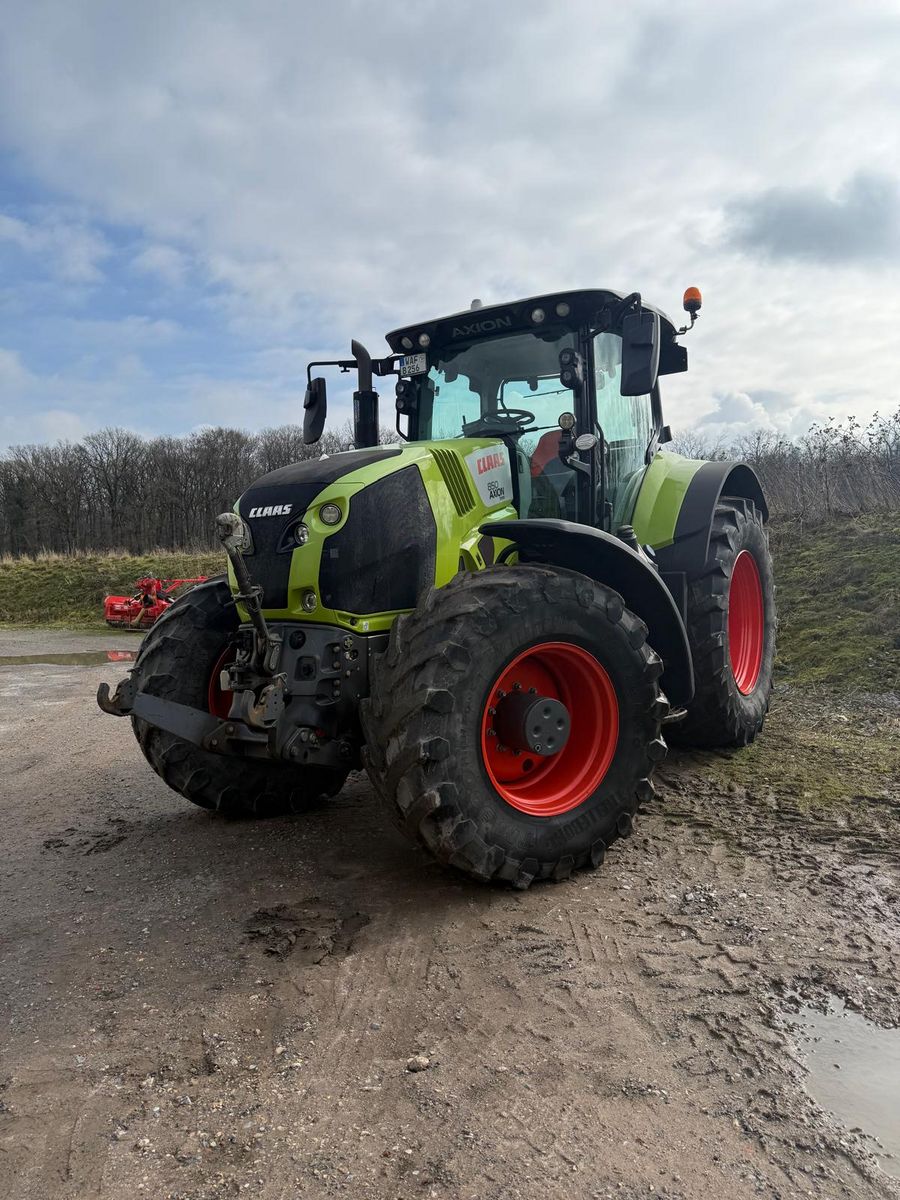 Claas Axion 850 C-Matic 2
