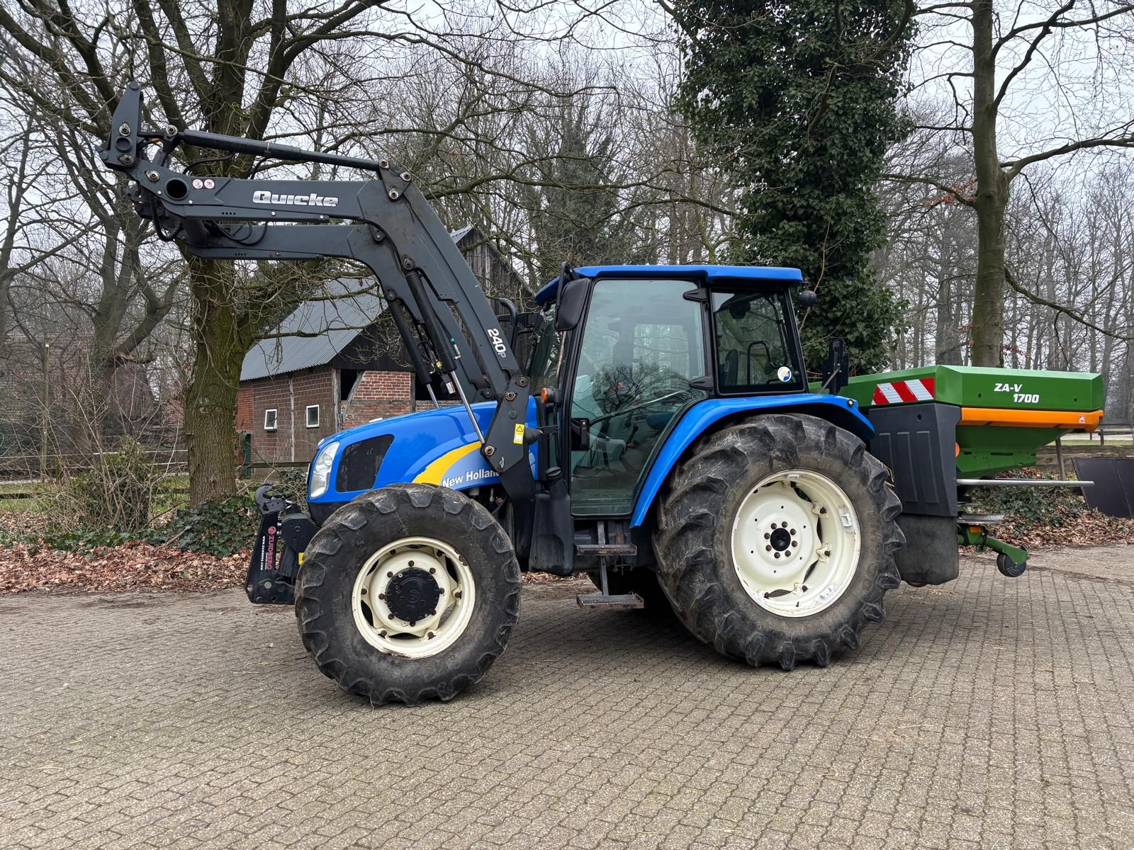 New Holland T5050 2