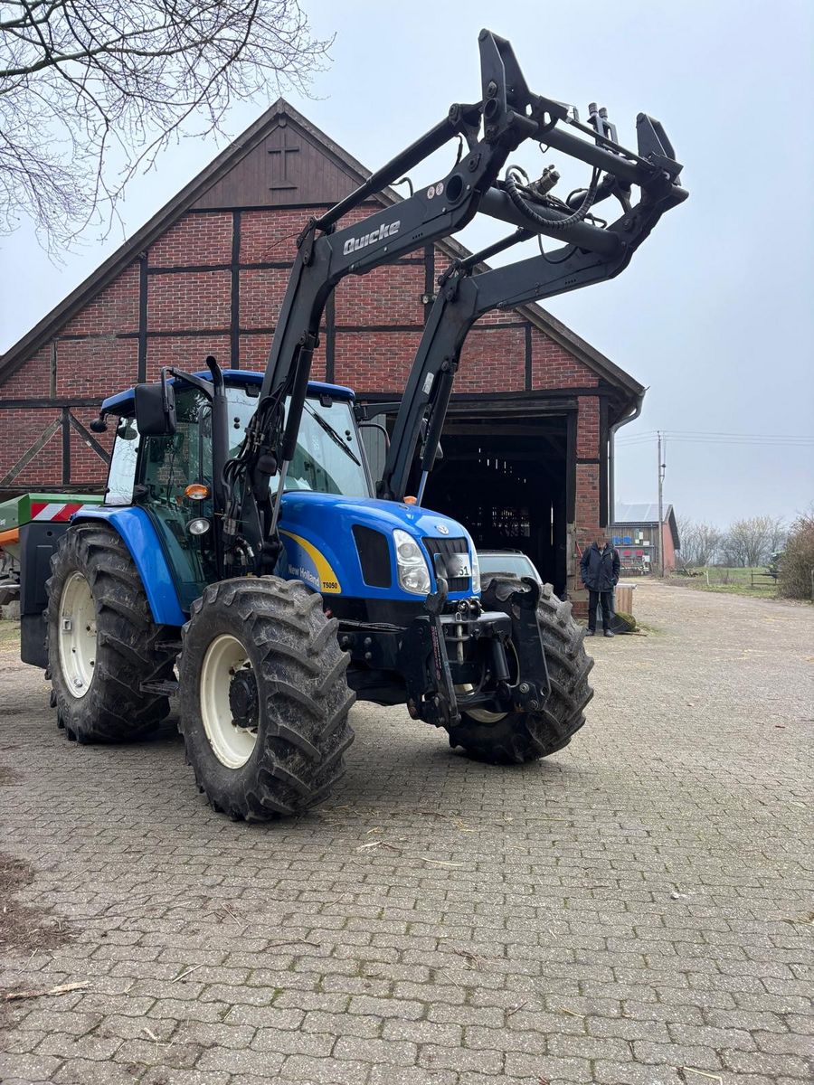 New Holland T5050 3