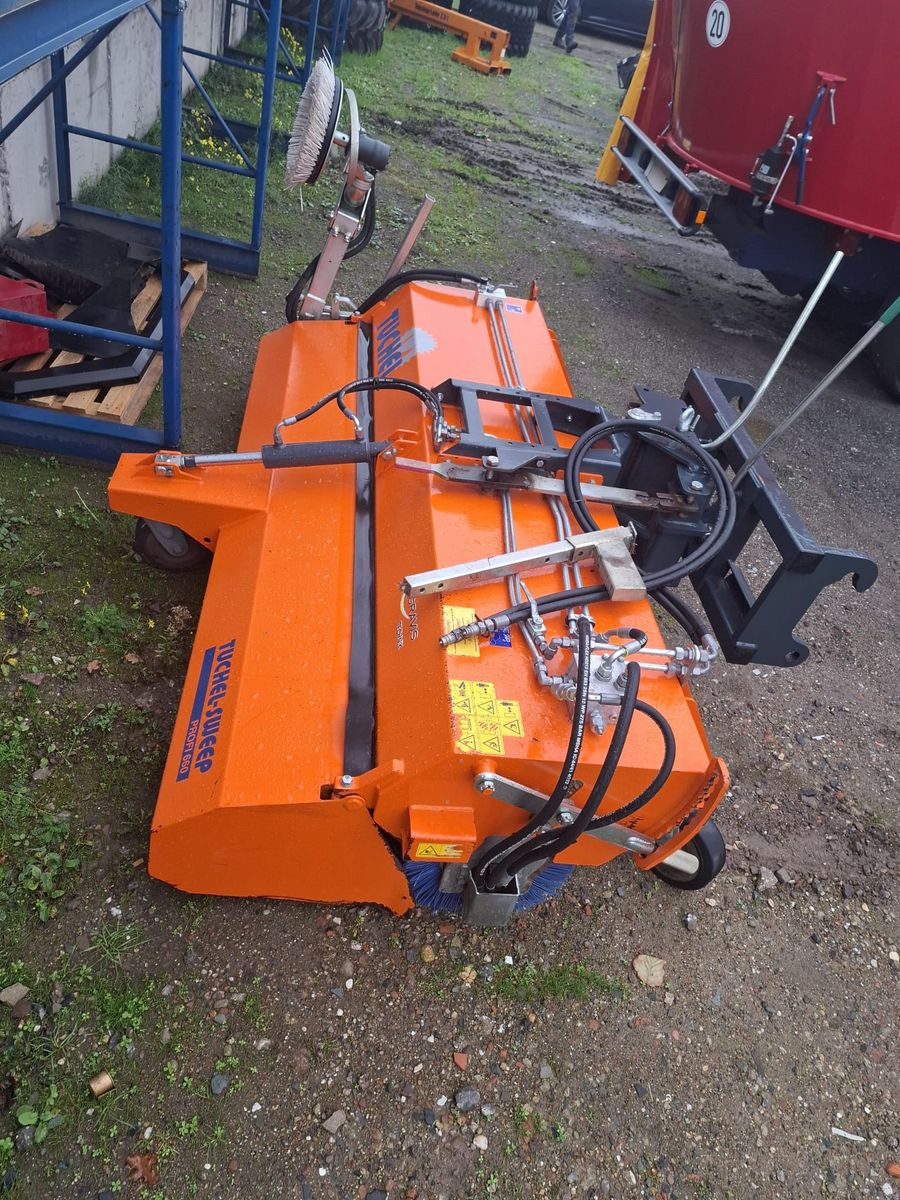 Tuchel Kehrmaschine Profi 660 - 230 2