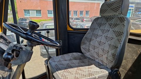 4409-f00a68237e0cf1a03f3489645d099fa4-5691598