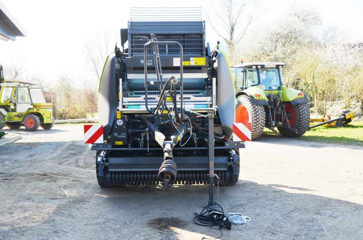 Claas VARIANT 585 RC PRO 2