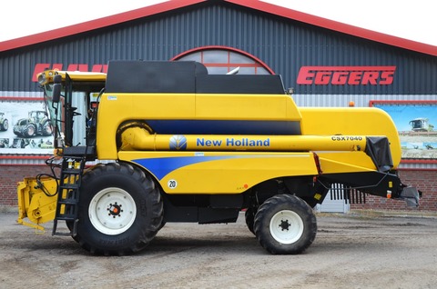 New Holland CSX 7040