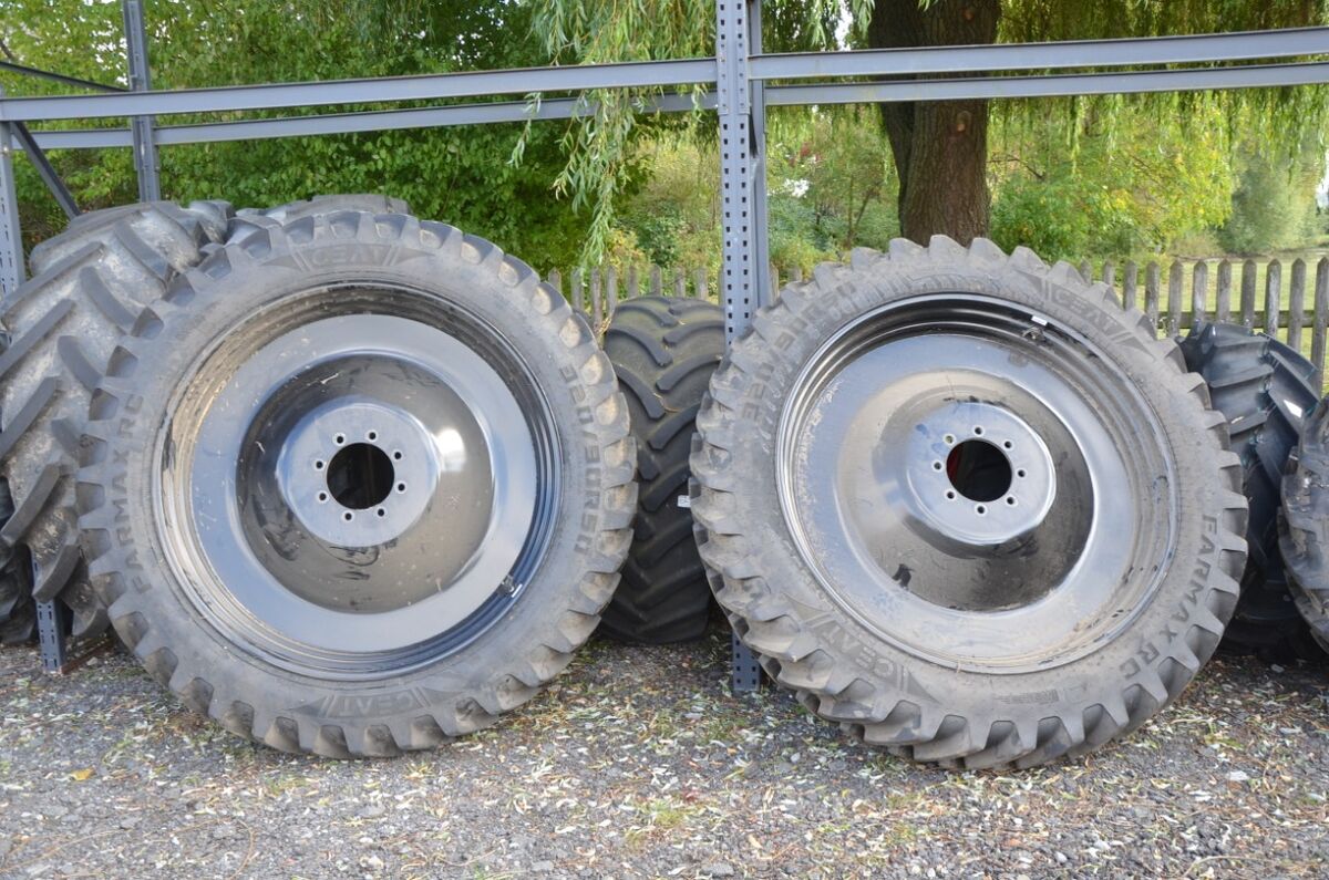 320/90R50 & 320/80R38 2