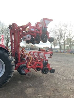 Kverneland Optima e-drive 6m PH 8-reihig 2