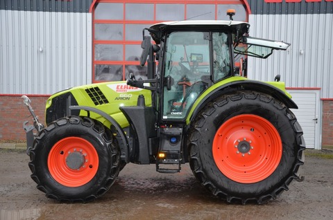 <strong>CLAAS ARION 660 CMAT</strong><br />