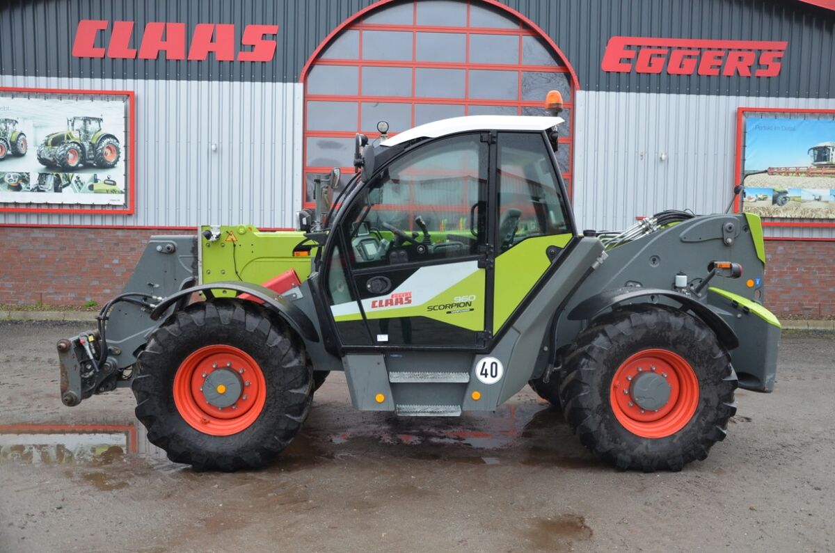 Claas SCORPION 960 VARIPOWER 1