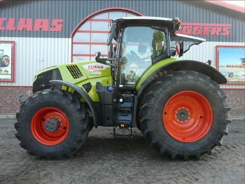 <strong>CLAAS AXION 830 CMAT</strong><br />