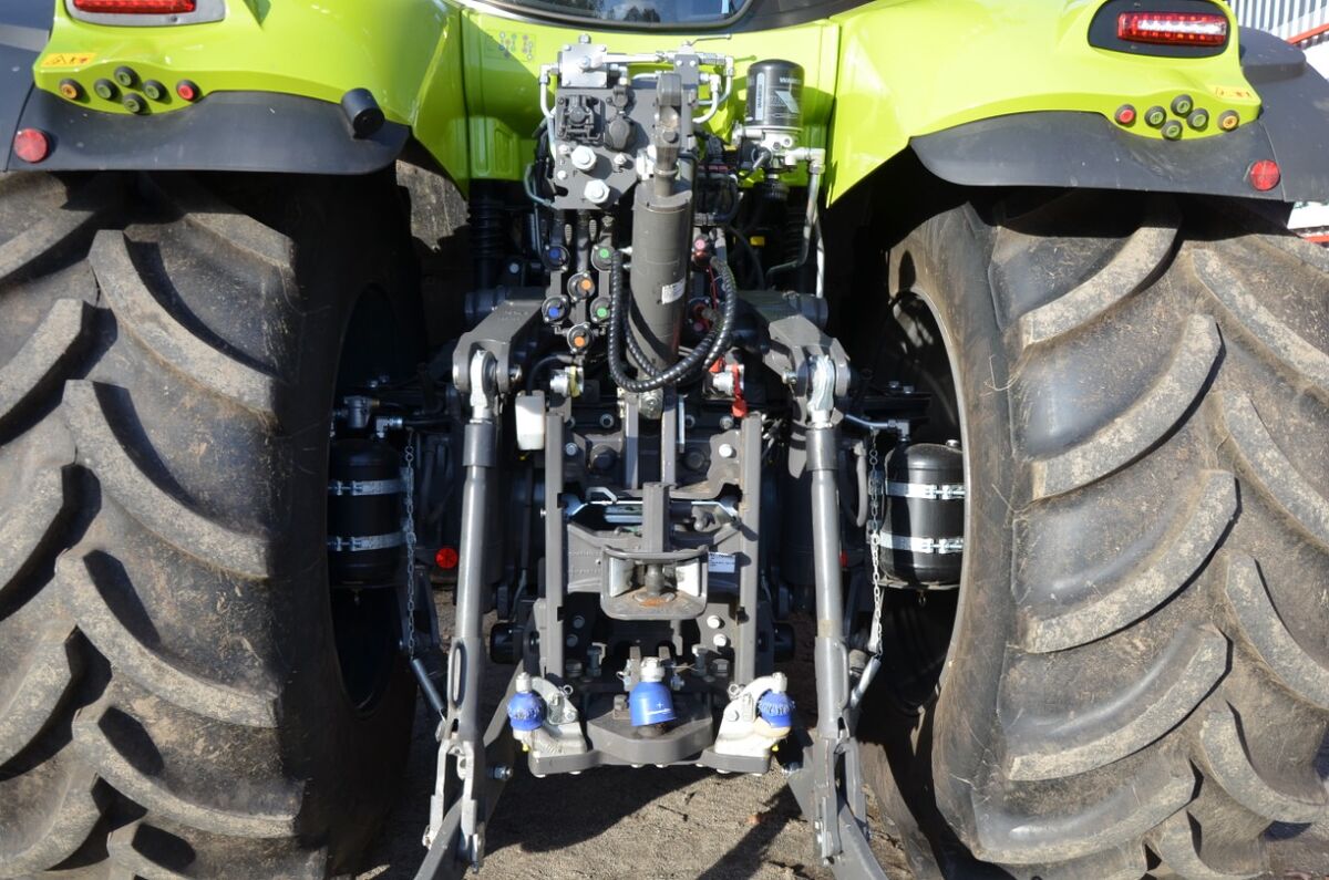 Claas AXION 830 CMATIC - NIGHT Editi 3