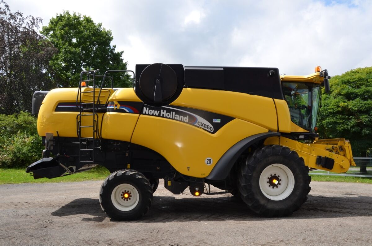 New Holland CX 860 3
