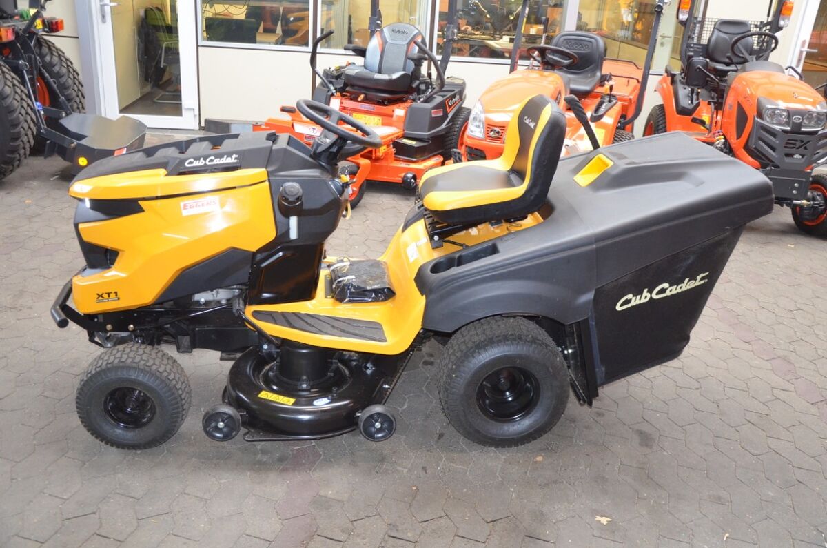 Cub Cadet XT1 OR 106 2