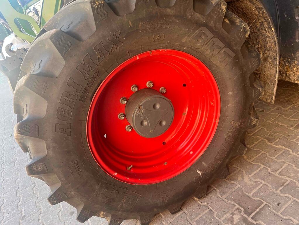 Fendt 724 Vario Profi+ 3