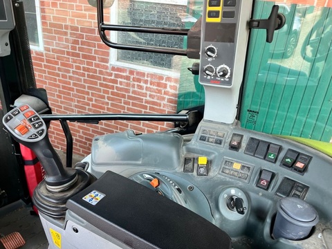 Claas ARION 470 CIS+ 3