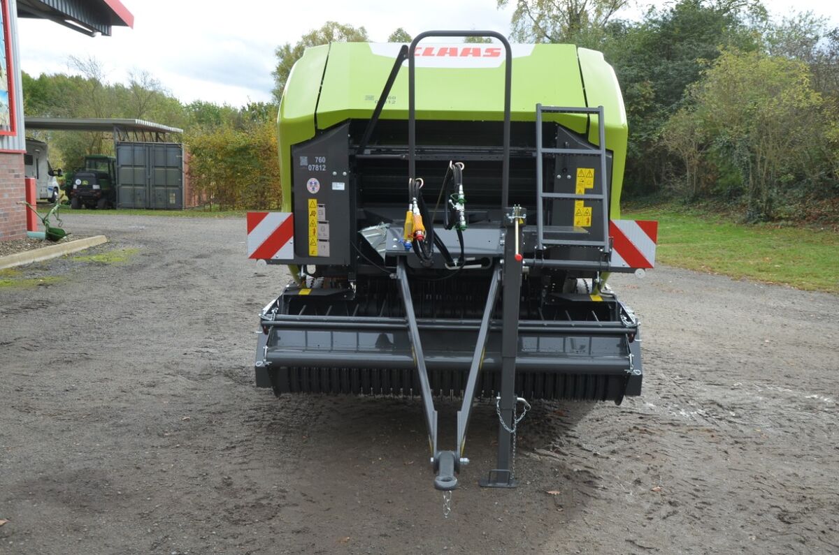 Claas ROLLANT 520 RC 2