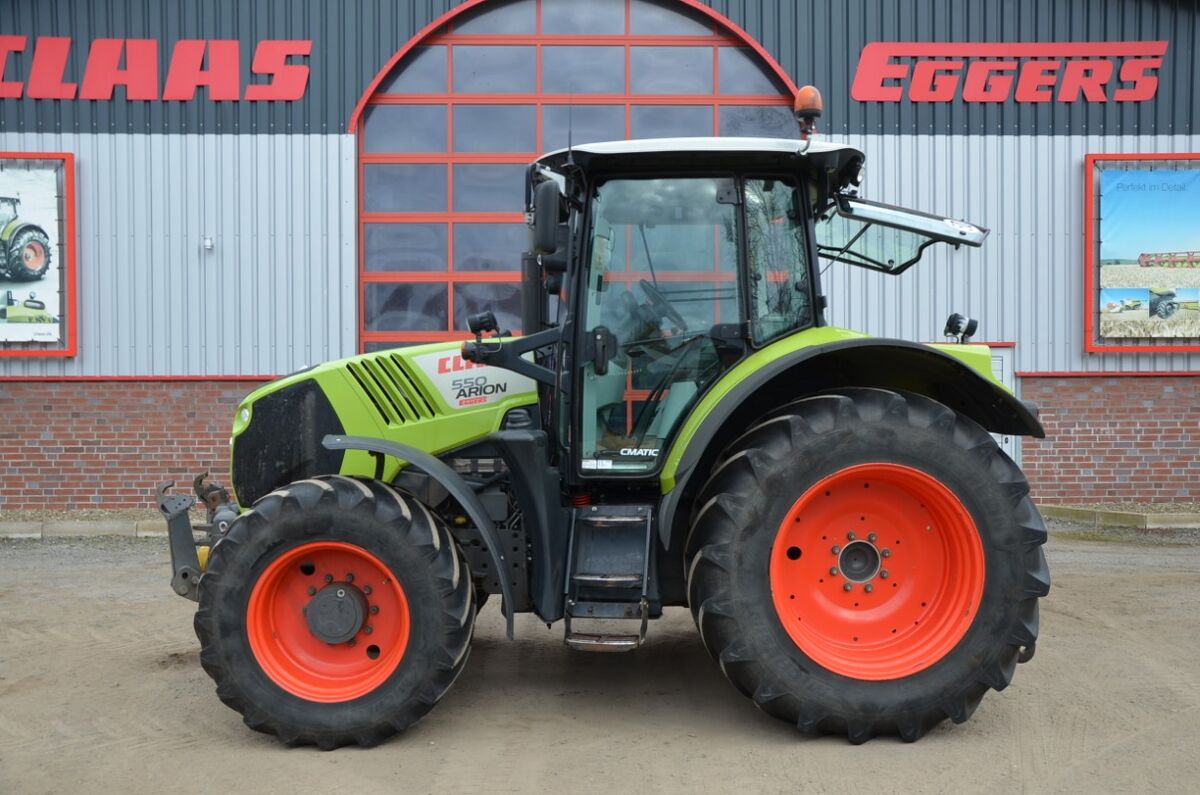 Claas ARION 550 CMATIC 1