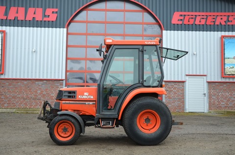 Kubota ST 30