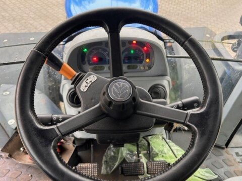 New Holland T 7.315 AC 2