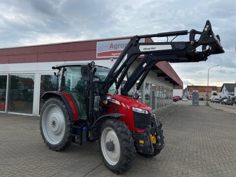 Massey Ferguson 5711 2