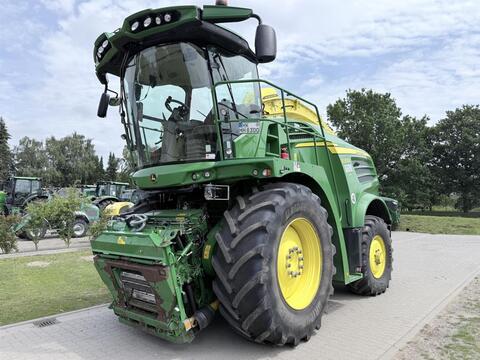 John Deere 8300i