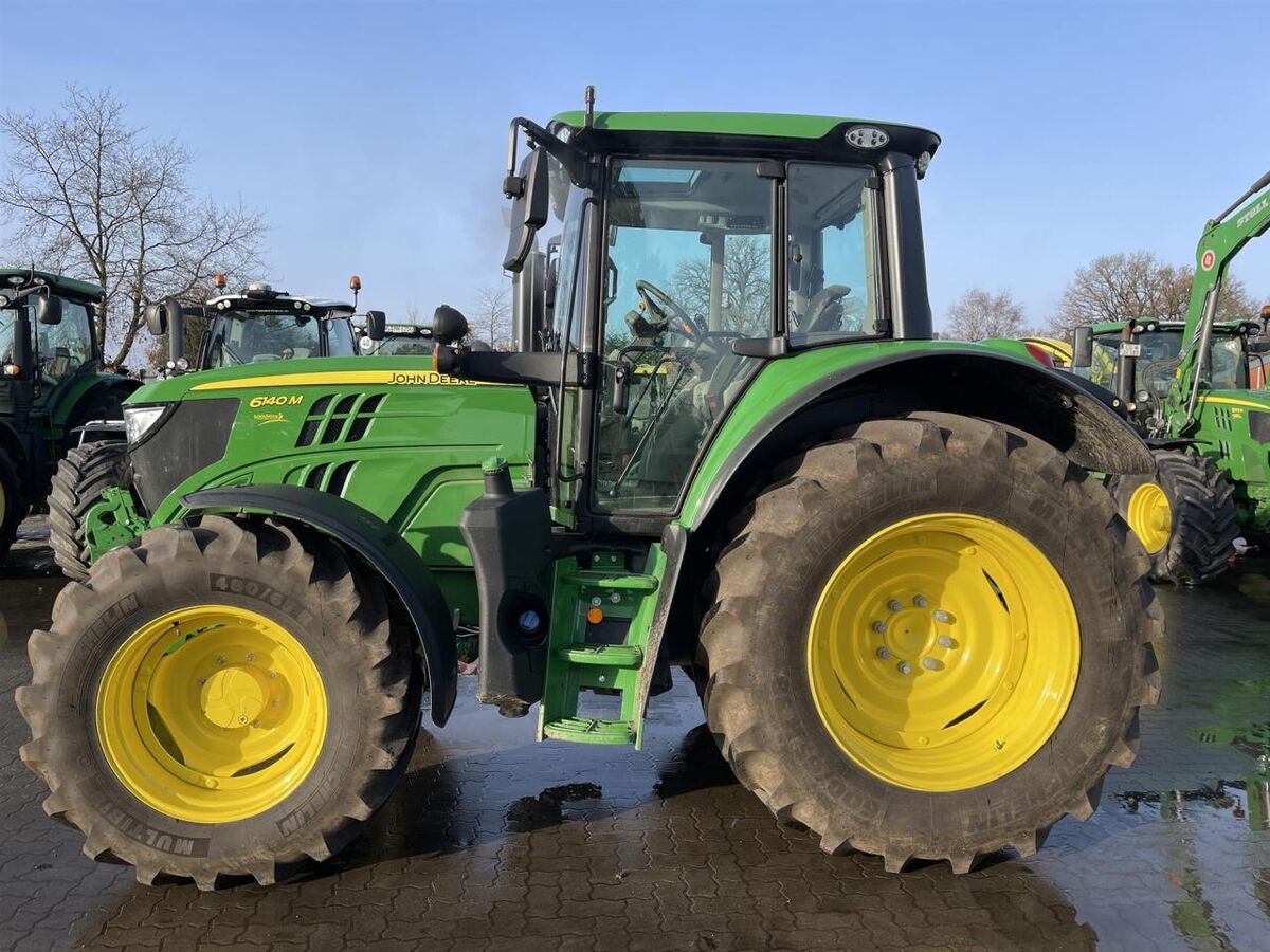 John Deere 6140M 2