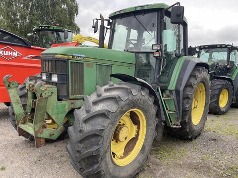 John Deere 6800