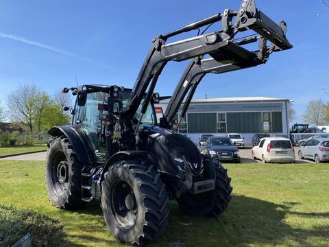 Valtra A 105