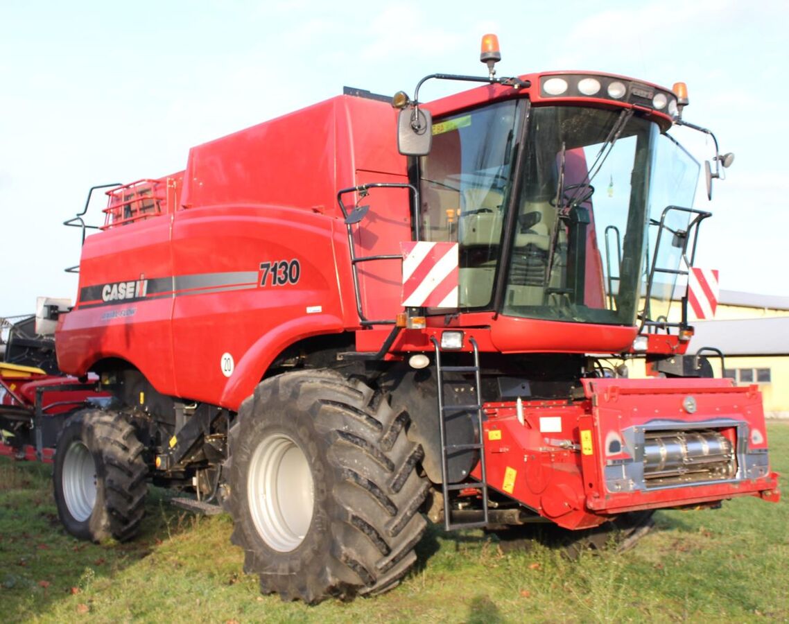 Case IH AF 7130 1