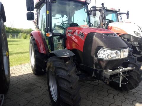 <strong>Case-IH Farmall 55 A</strong><br />
